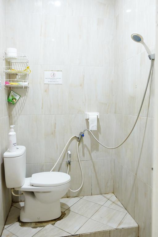 Hoz Bed & Breakfast Джок'якарта Екстер'єр фото